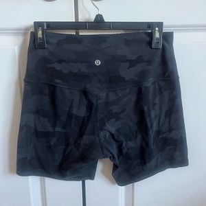 Lululemon camo align shorts